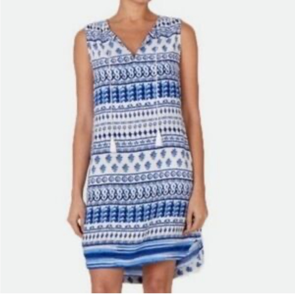 beachlunchlounge summer dress Blue and White Sleeveless Summer Dress - Picture 2 of 14